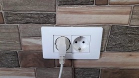 Aparatul electrocasnic pe care trebuie să-l scoți neapărat din priză înainte de culcare. Adevăratul motiv